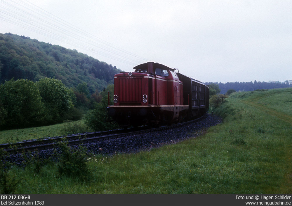 http://www.rheingaubahn.de/rheingaubahn/Aartalbahn/212036_1003.jpg